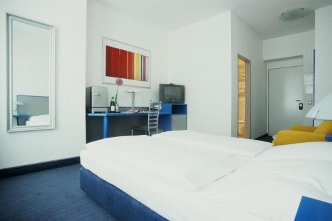 Hotel Alt - Tegel Berlin Eksteriør bilde